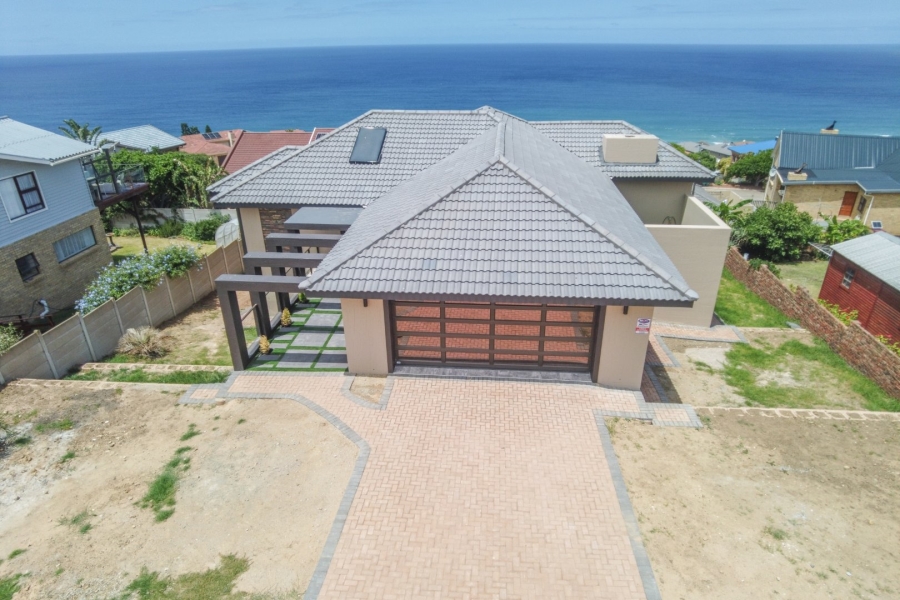 4 Bedroom Property for Sale in Dana Bay Western Cape